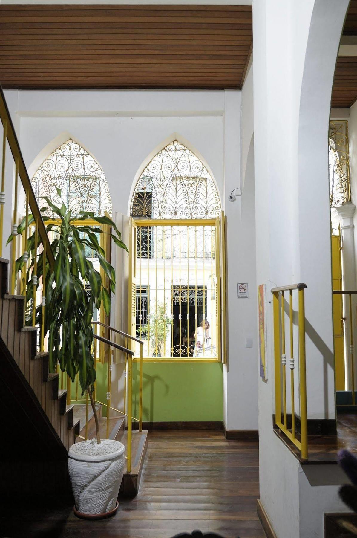 Colonial Guest house 3*